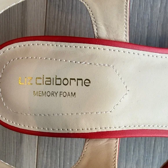 Liz Claiborne Women's Red Renny Ankle Strap Sandals Size 9.5 - Picture 3 of 8